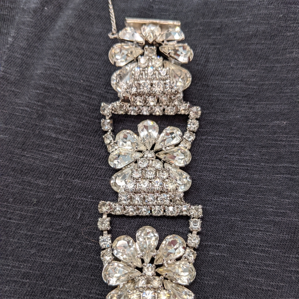 Vintage Glam Rhinestone Bracelet